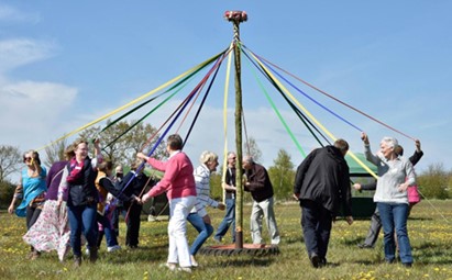 Maypole